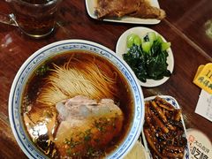 红汤焖肉面-同得兴 Since·1995 传统苏式面馆(嘉馀坊店)