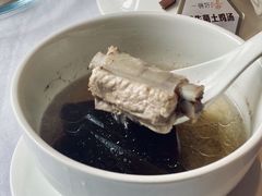 -黔蘑菇四季餐厅(观山湖店)
