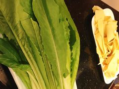 油麦菜-百味源炭火烤翅 ·夜市大排档(酒仙桥店)