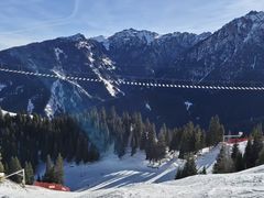 -丝绸之路山地度假区滑雪场