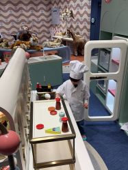 -奈尔宝家庭中心·亲子餐厅(北京东坝万达店)