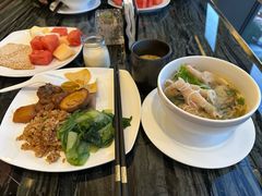 -上海漕河泾万丽酒店