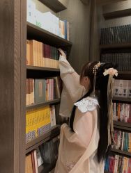 -梦回汉唐汉服旗袍体验馆(拙政园店)