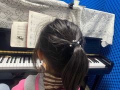 -琴芳艺所艺术培训.古筝钢琴