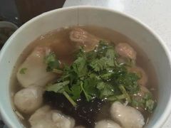 -手劲鱼丸馄饨铺(哈一百店)