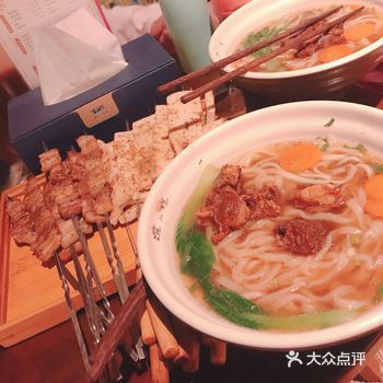 休闲区域外面可以直接泡露天温泉