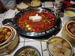 -贤合庄卤味火锅(时代广场店)