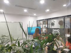 -ME Marvel English 麦迩威英语(万象城校区)