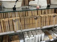 -MUJI无印良品(西湖银泰城店)