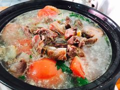 -钰洁腊排骨火锅