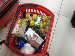-家乐福(古北店)