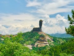 -磬锤峰森林公园