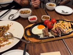 -港丽餐厅(正大店)
