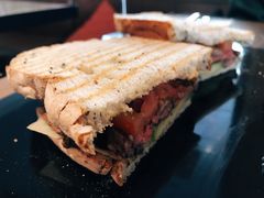 瑞士奶酪烤牛肉-Moka Bros 摩卡站(嘉华店)