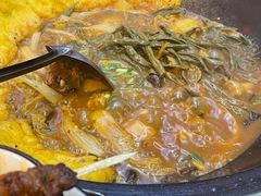 -炖四方东北铁锅炖·烧烤小龙虾(中豪国际店)