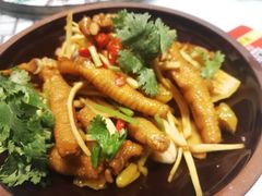 -客家大院·非遗赣南客家菜(郁孤台店)