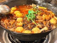 -鸿顺老铁锅美蛙鱼府(解放碑店)