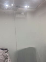 -苗方清颜专业祛痘·皮肤管理