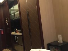 -广州达镖国际酒店