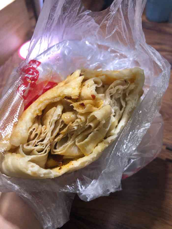 豫小七灌汤烧饼(锦艺城店)-"豫小七,看到这个名字,最先想到的是什么呢