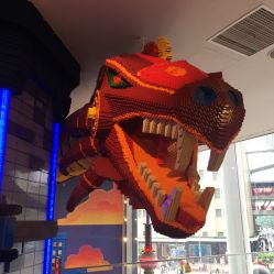 -乐高品牌旗舰店(人民广场店)