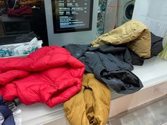 -福奈特洗衣洗鞋(博山路旭辉店)