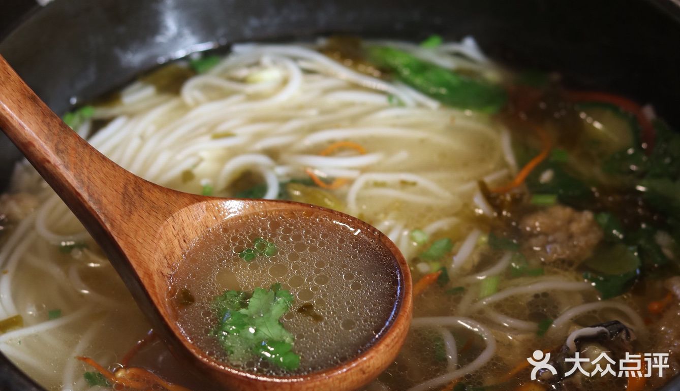 超级大碗云南过桥米线,丽江必吃