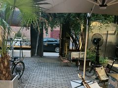 -出走咖啡·面包(宋庄店)