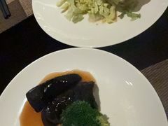 -大中华希尔顿酒店-念自助餐·嗨啤·小龙虾