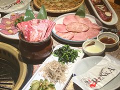 -炼火烤肉店