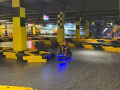 -极限PLAY运动娱乐新世界·团建派对潮玩休闲馆·室内蹦极高空游乐园