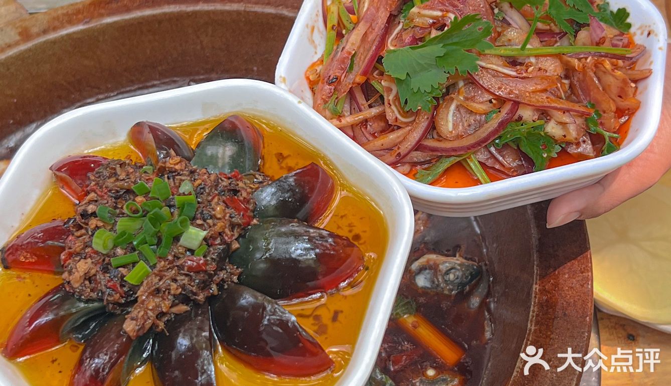 社区都爱吃的土鲫鱼🐟超级巴适下饭[调皮]