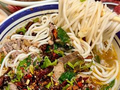 -云阿蛮云南生烫牛肉米线(奉贤路店)