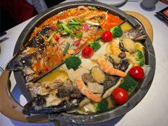-鸣记脆皮烤鱼·海鲜烤鱼(三八广场店)