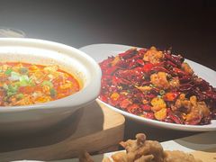 -肆海小川菜酒馆Wine Bistro (青年路店)