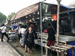 -拉威海鲜市场