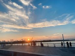 -东港音乐喷泉广场