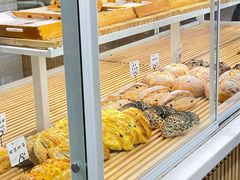 -焙丽拾光(麦凯乐直营店)