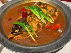 东家绝味鱼头-八分饱·西津会(西津渡店)