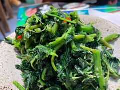 -有奴思烤肉·清真(正宁路店)