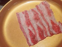 -牛YO寿喜烧·铁板烧和牛火锅自助(市府恒隆店)