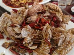 -扒虾小妹儿麻辣海鲜(宏图街店)