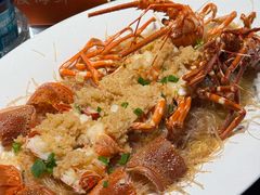 -鑫悦楼煎蟹·16年海鲜大排档
