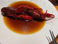 -臻鲜燕海鲜融合餐厅(金陵style店)