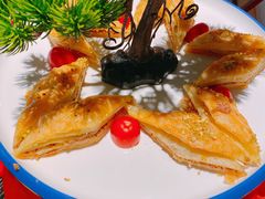 -丝路天山酒店(国际大巴扎店)