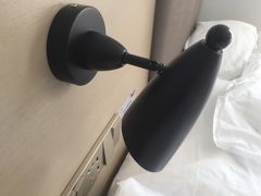 -柏曼酒店(合肥国购广场三里庵地铁店)