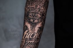 -AC TATTOO 纹身