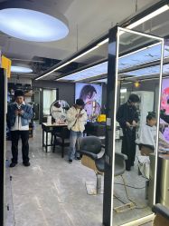 -藤野造型烫发染发