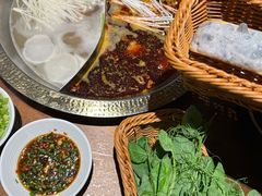 -巴邑火锅·夜宵(港隆广场店)