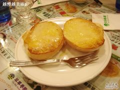翠华餐厅-奶油猪仔包-翠华餐厅
